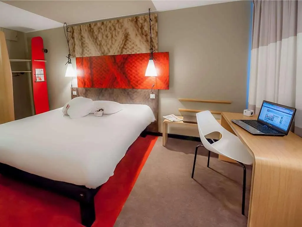 Ibis Quimper Hotel 3*,